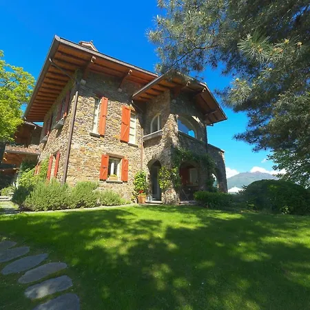 Villa Il Piazzo Sleeps 14 With Pool And Air Con *