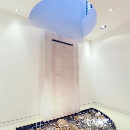 Il Piazzo Sleeps 14 With Pool And Air Con Villa Menaggio