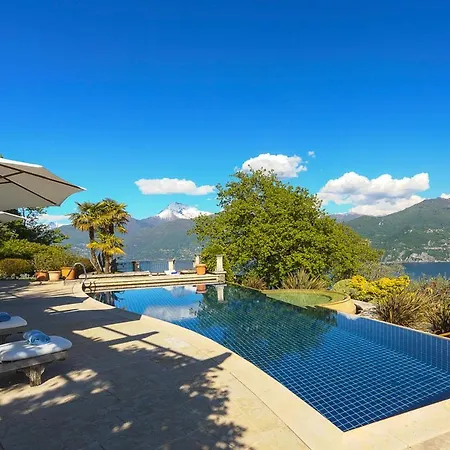 Il Piazzo Sleeps 14 With Pool And Air Con * Menaggio